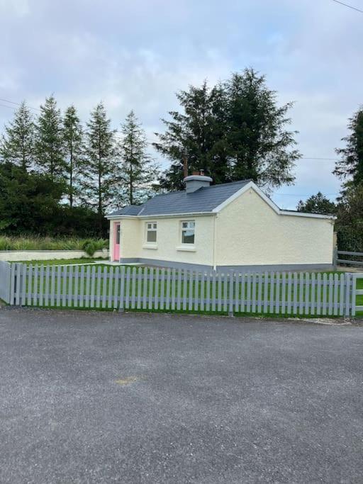 Whitethorn Cottage, Palmfield Ballaghaderreen ภายนอก รูปภาพ